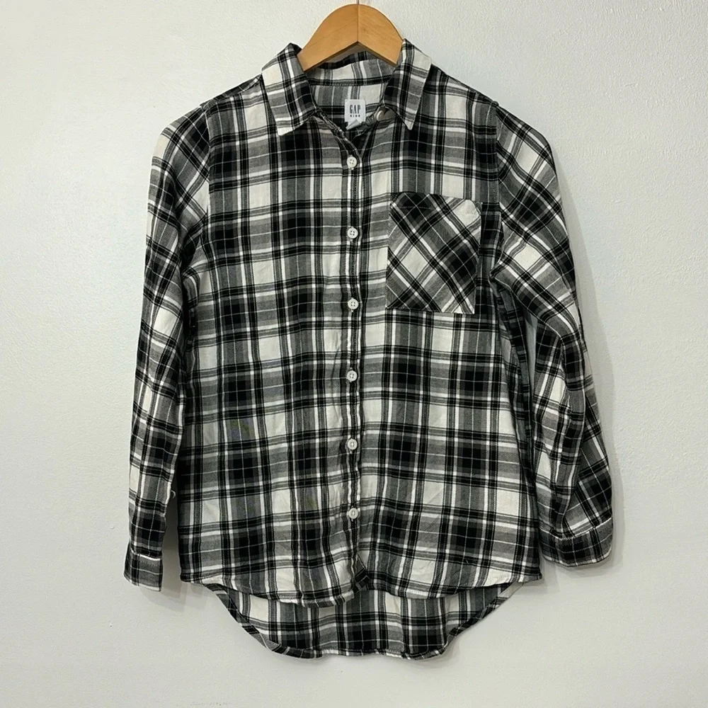 Gap Kids Girls Black and White Soft Flannel Long Sleeve Button up Shirt